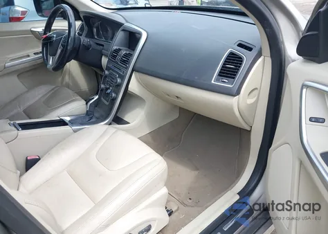 2014 Volvo Xc60 3.2 z USA, uszkodzony, nr VIN YV4940DLXE2552677